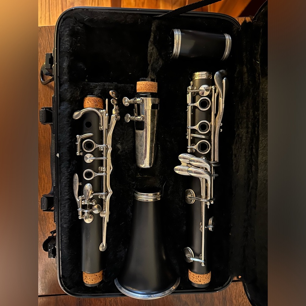 Buffet Clarinet & Extra Mouthpiece